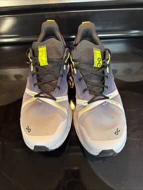 On Running Cloud Surfer Trail Men’s Size 12 Barely Worn